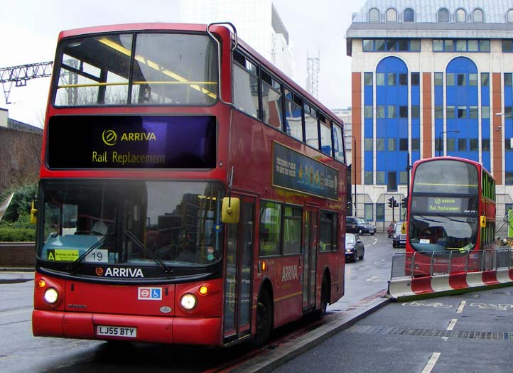 Arriva London Volvo B7TL Alexander ALX400 VLA148